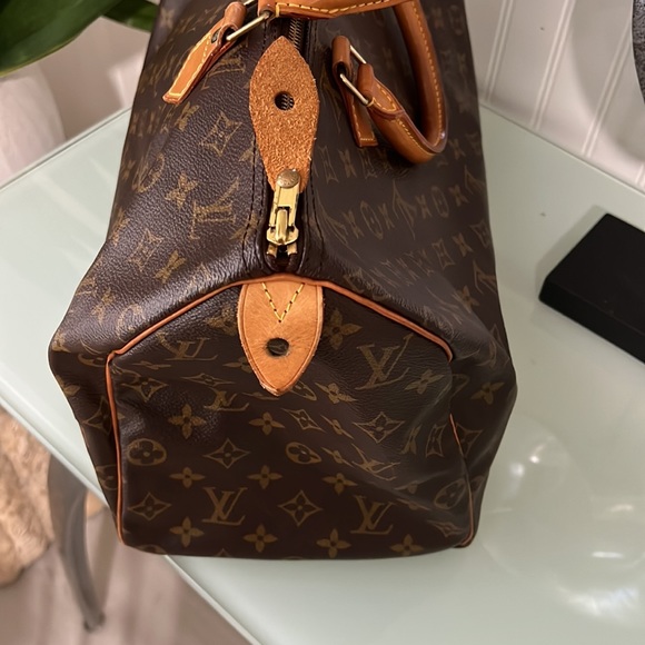 Louis Vuitton Monogram Speedy 40 Hand Boston Bag - Picture 7 of 14